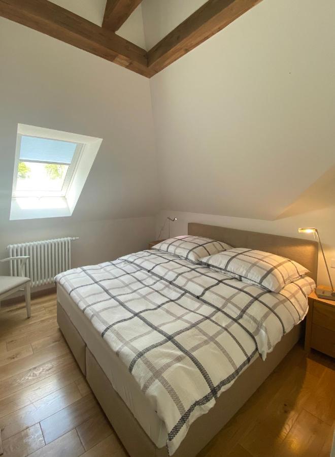 Appartamento Altes Pfarrhaus Papstdorf Esterno foto